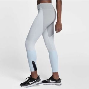 Nike Legendary Training Tights